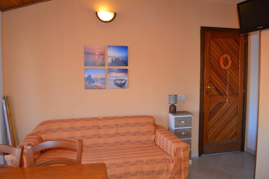 Mimose Apartment *